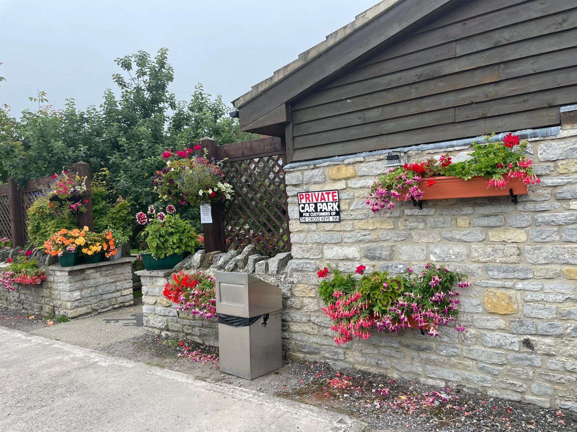 Cross Keys Inn Lydford-on-Fosse Εξωτερικό φωτογραφία