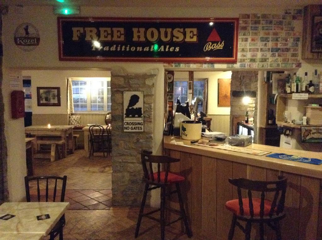 Cross Keys Inn Lydford-on-Fosse Εξωτερικό φωτογραφία
