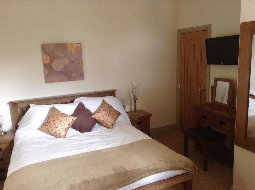 Cross Keys Inn Lydford-on-Fosse Εξωτερικό φωτογραφία
